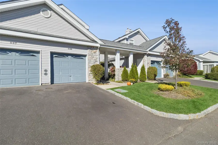 546 Highland Court, Moriches, NY 11955 - Image #2