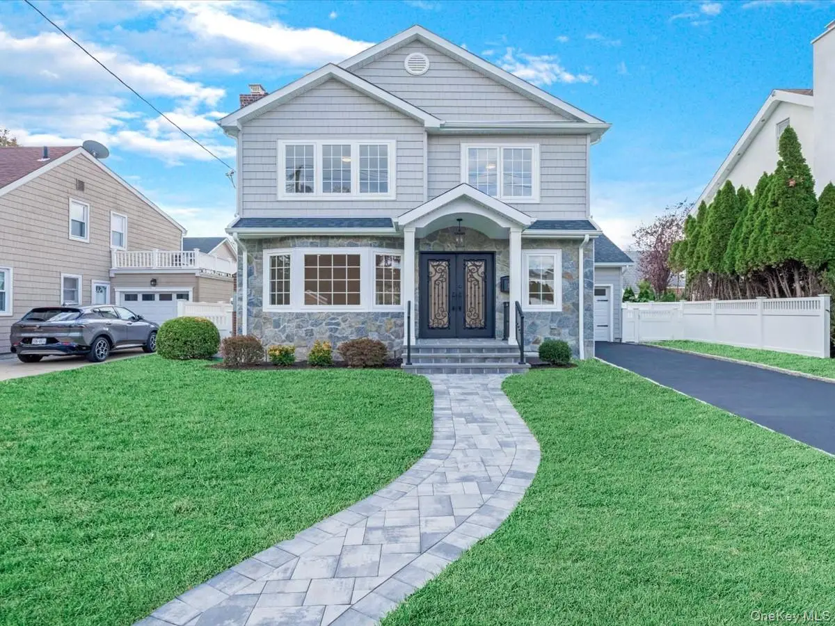 111 Celler Avenue, New Hyde Park, NY 11040 - Image #1