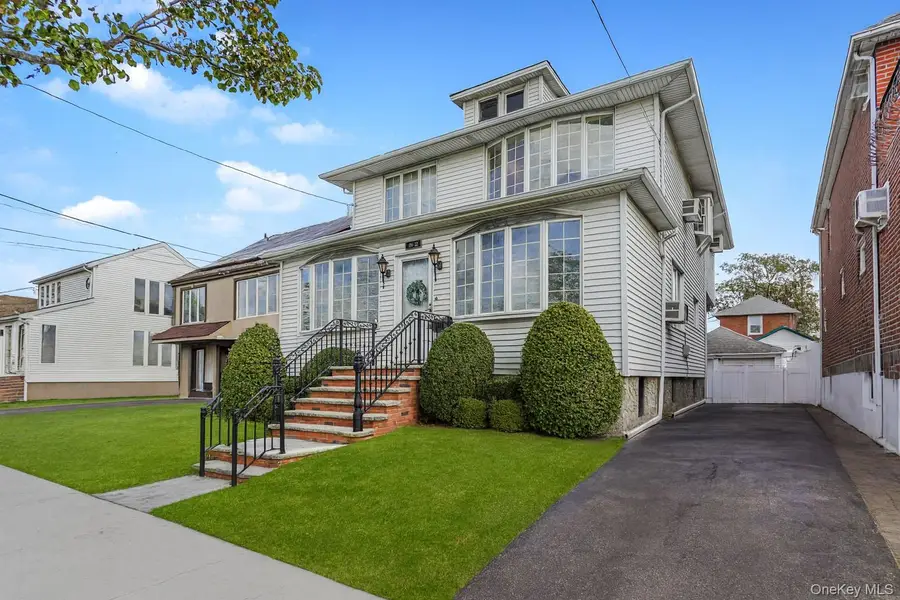 15633 100th Street, Howard Beach, NY 11414 - Image #2