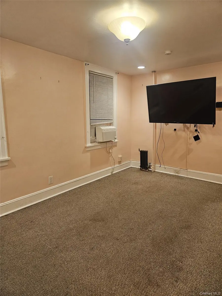 13929 87th Road, Jamaica, NY 11435 - Image #3