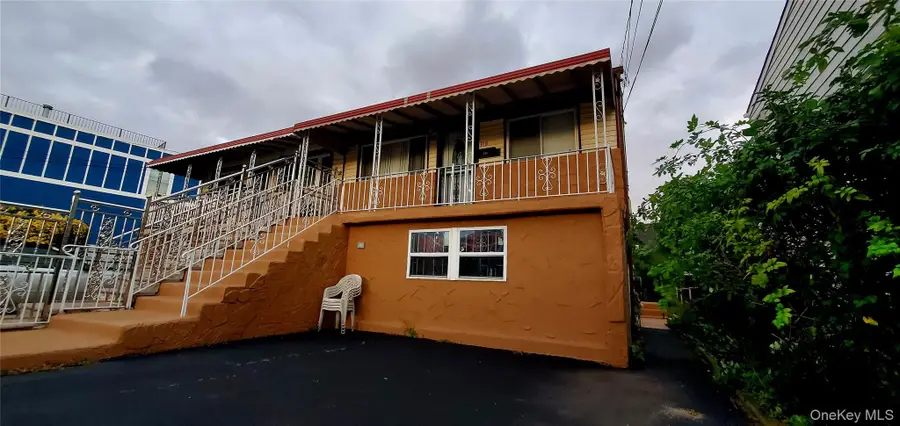 318 Beach 42nd Street, Far Rockaway, NY 11691 - Image #3