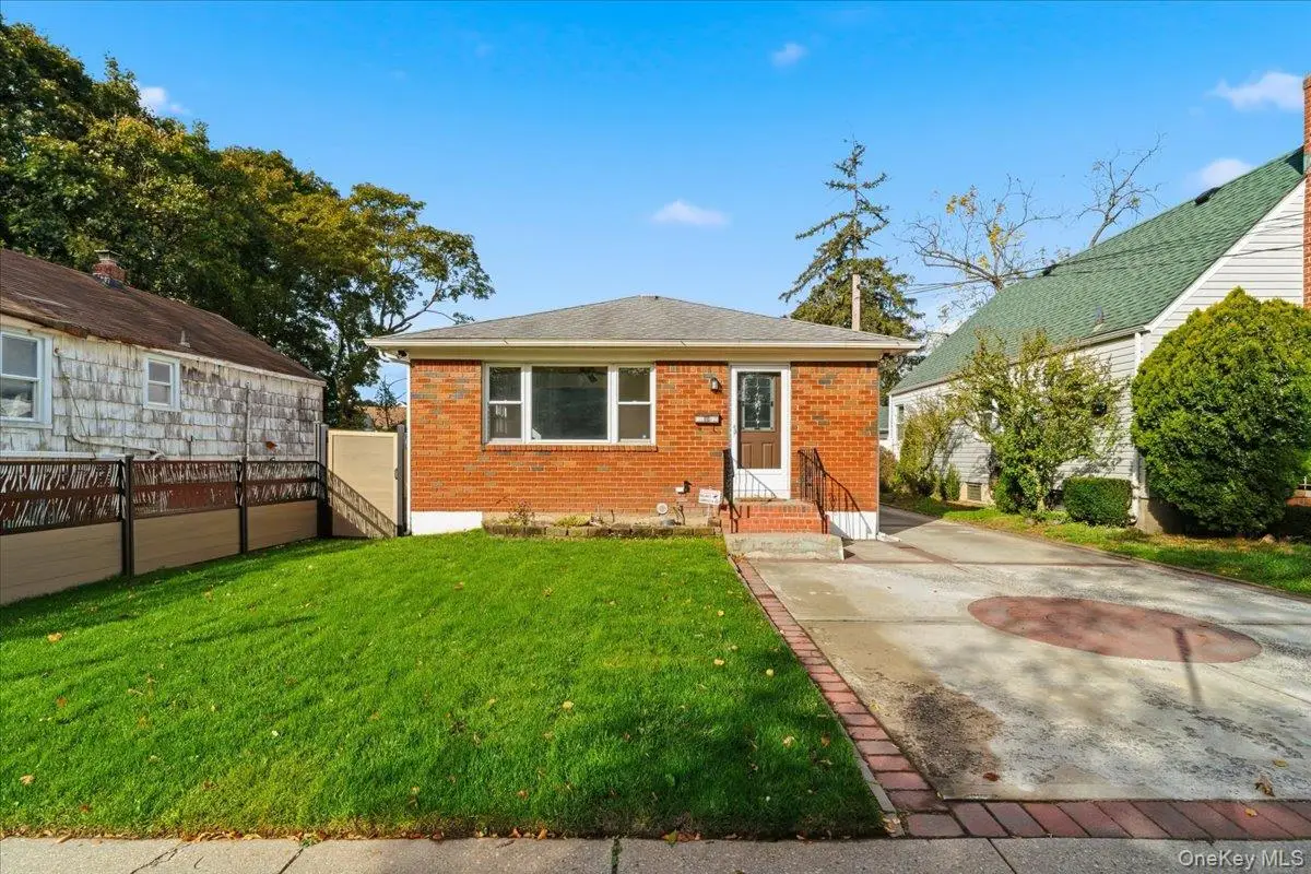 1040 Brookside Avenue, Uniondale, NY 11553 - Image #1