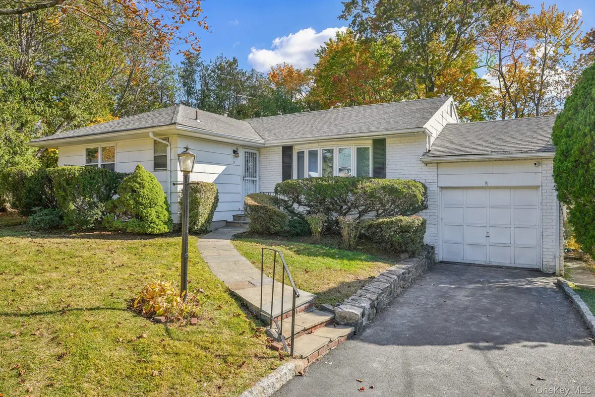 71 Dora Lane, New Rochelle, NY 10804 - Image #1