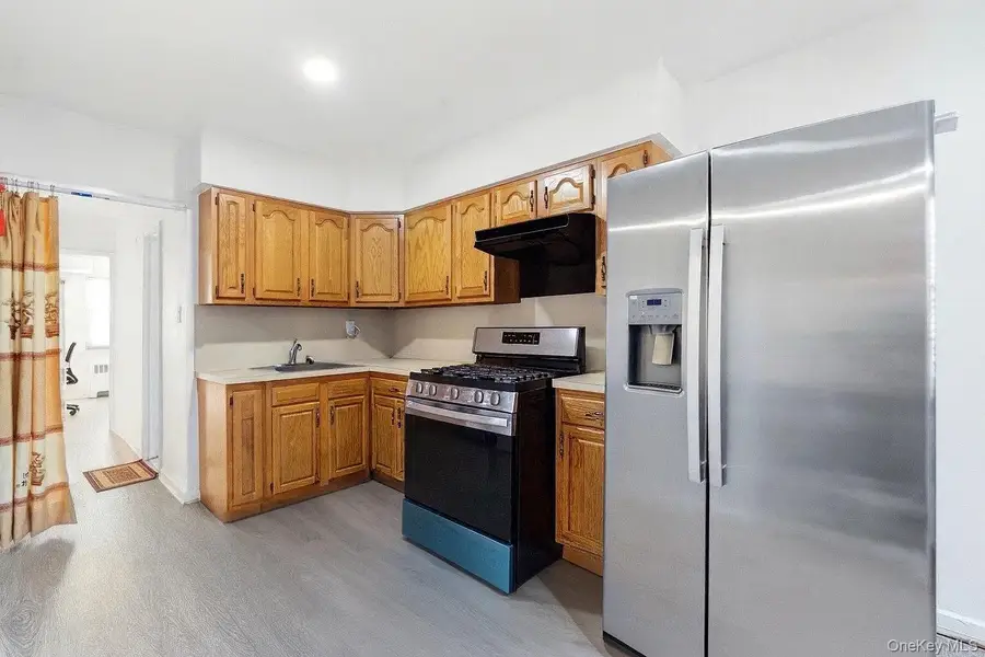 4826 193rd Street, Fresh Meadows, NY 11365 - Image #2