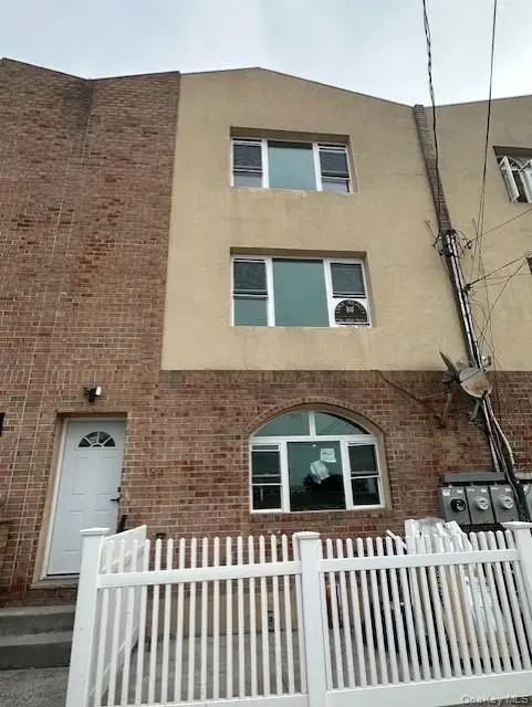 134 Beach 27th Street, Far Rockaway, NY 11691 - Image #1