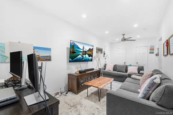 7111 Yellowstone #5M, Forest Hills, NY 11375