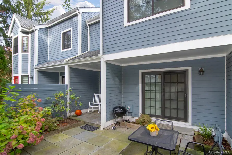 110 Valleyview Road, Irvington, NY 10533 - Image #2