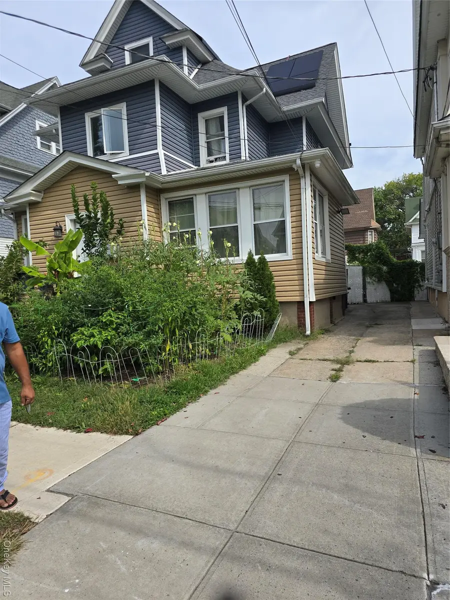 8765 95th Street, Woodhaven, NY 11421 - Image #2