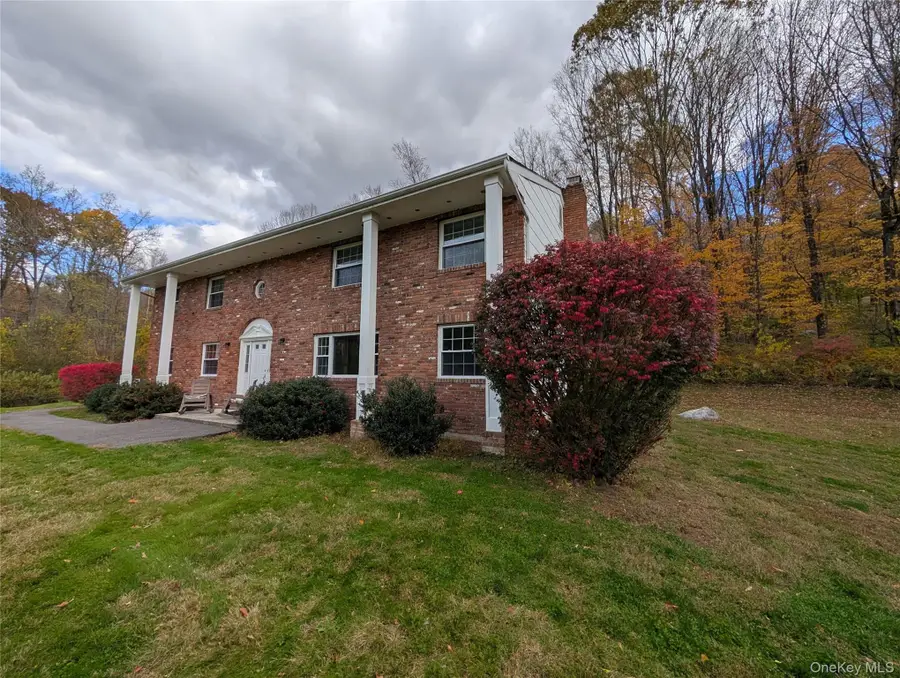 5 Equestrian Acres, Brewster, NY 10509 - Image #2