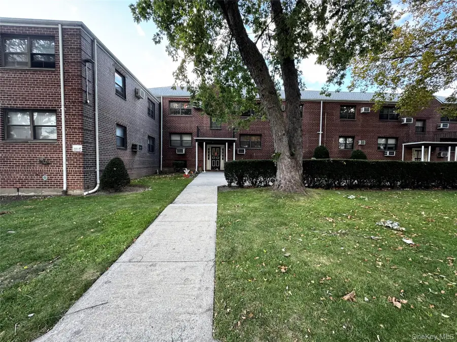 90-43 Shore Parkway #56, Howard Beach, NY 11414 - Image #2