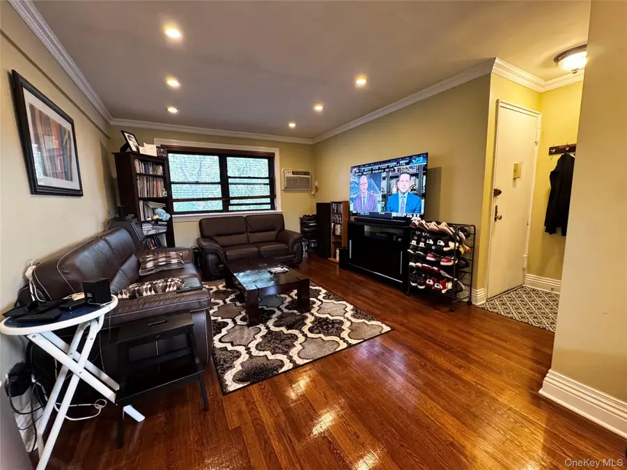 90-43 Shore Parkway #56, Howard Beach, NY 11414 - Image #3