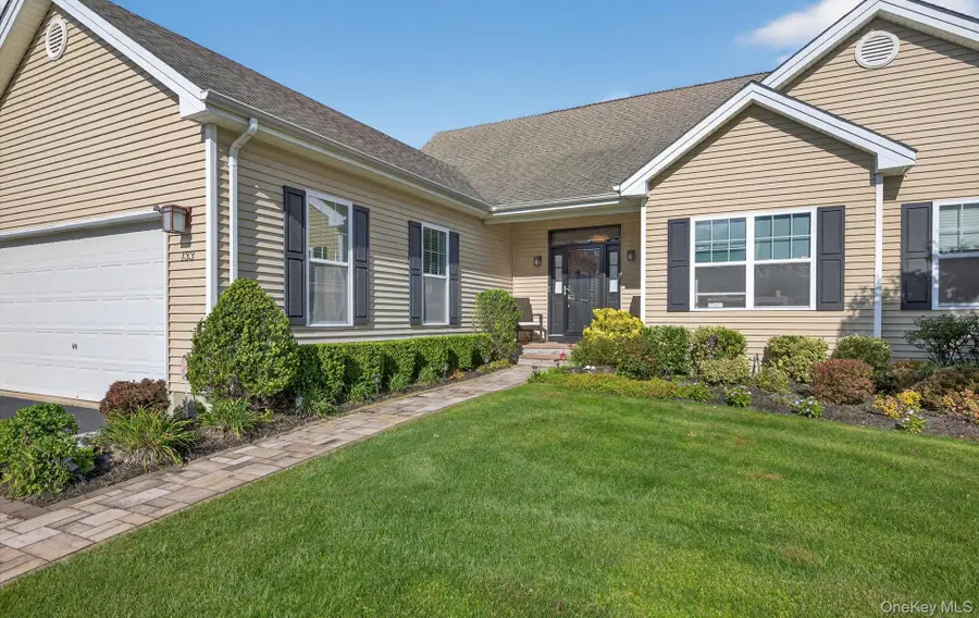 133 Breeley Boulevard, Melville, NY 11747 - Image #2