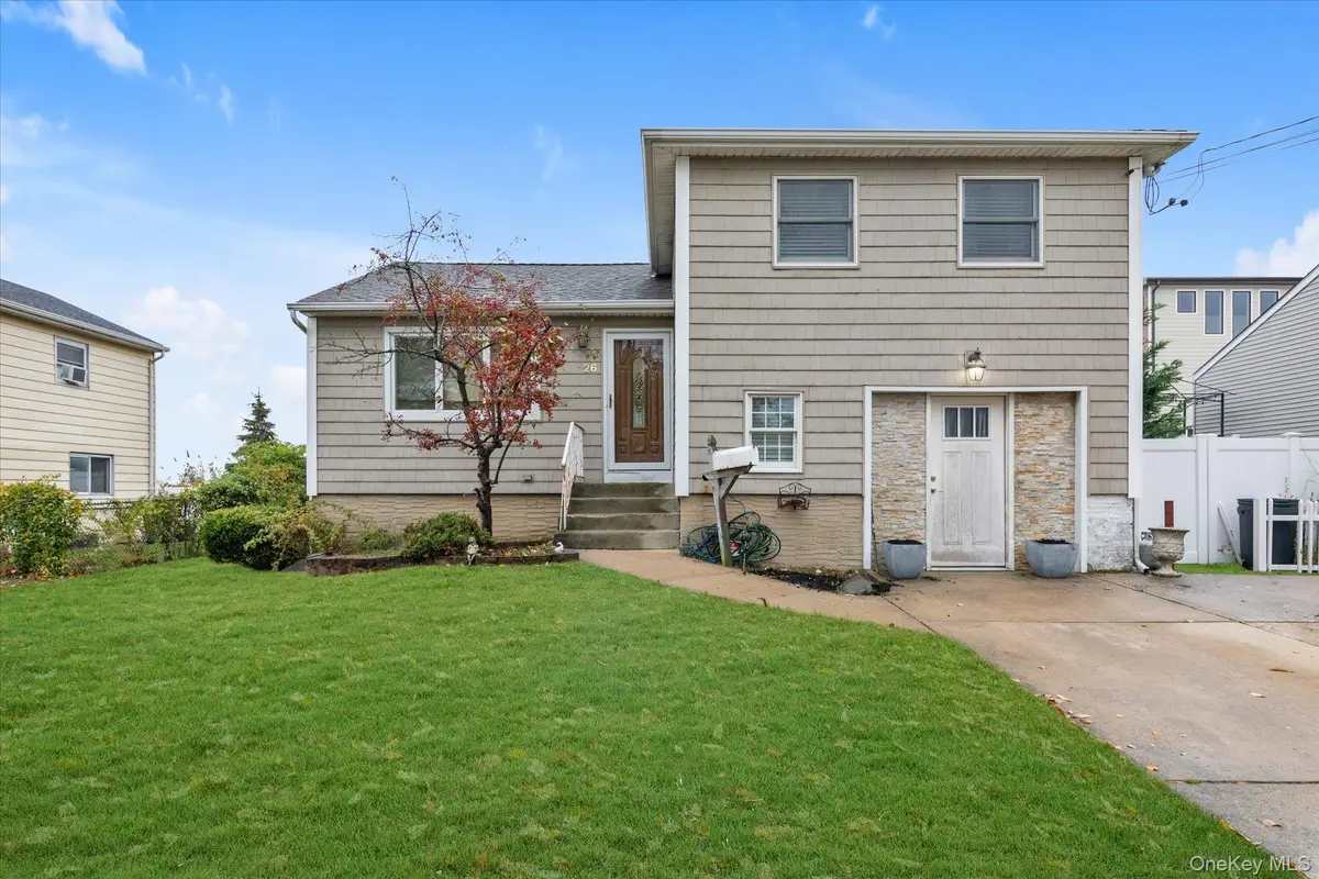 26 Cheshire Road, Inwood, NY 11096 - Image #1