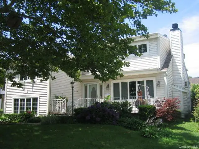 227 Mckinley Avenue, Island Park, NY 11558 - Image #3