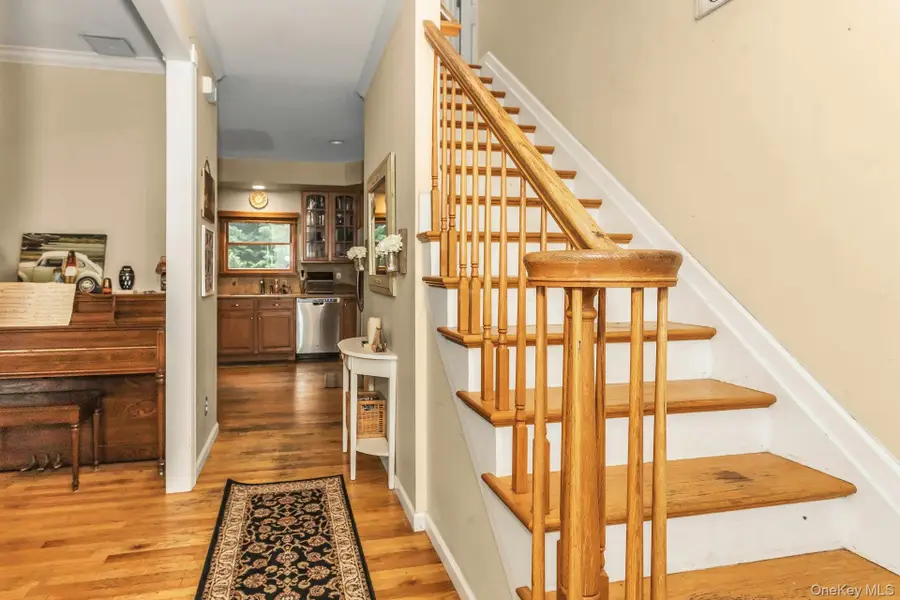 1716 Monroe Avenue, Seaford, NY 11783 - Image #3