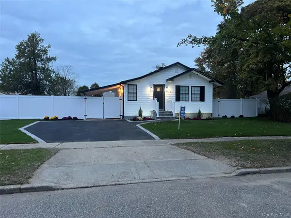 53 E Elm Street, Central Islip, NY 11722