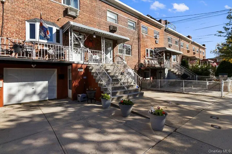 1012 Vincent Avenue, Bronx, NY 10465 - Image #3