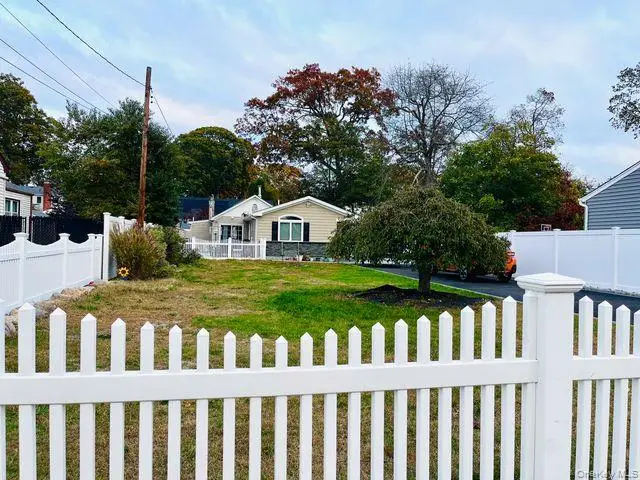 219 Litchfield Avenue, Babylon, NY 11702 - Image #1