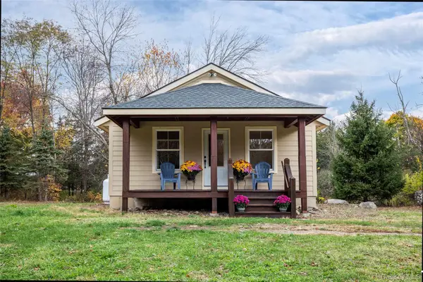 9 Bobcat Lane, Staatsburg, NY 12580