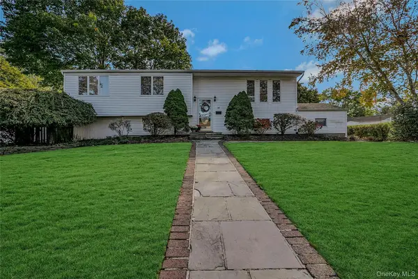 18 Pomper Drive, East Northport, NY 11731