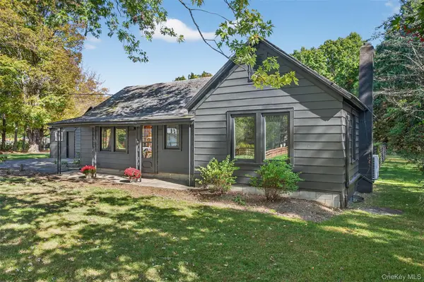 718 Springtown Road, Tillson, NY 12486