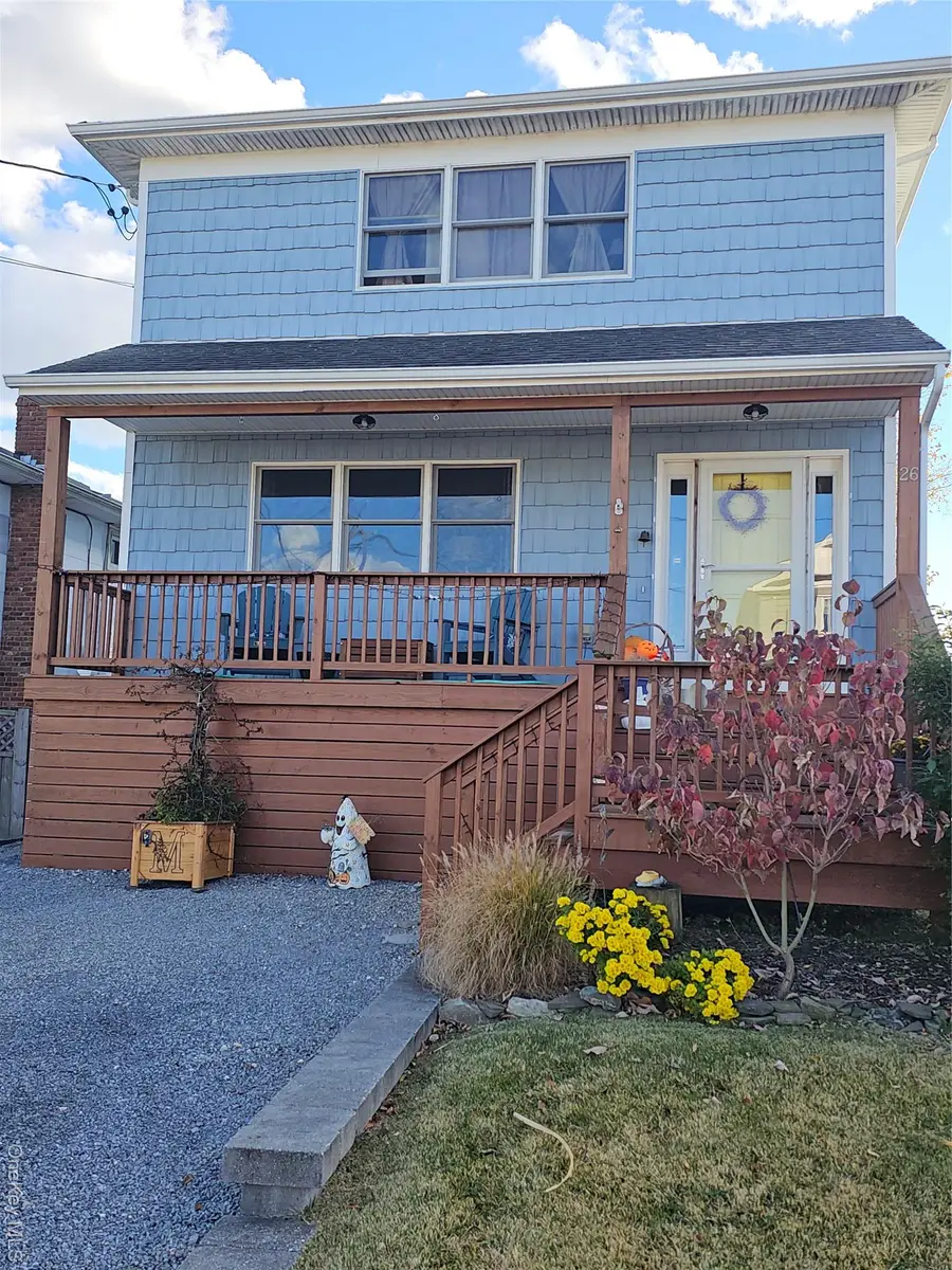 26 Mitchell Avenue, Babylon, NY 11702 - Image #3