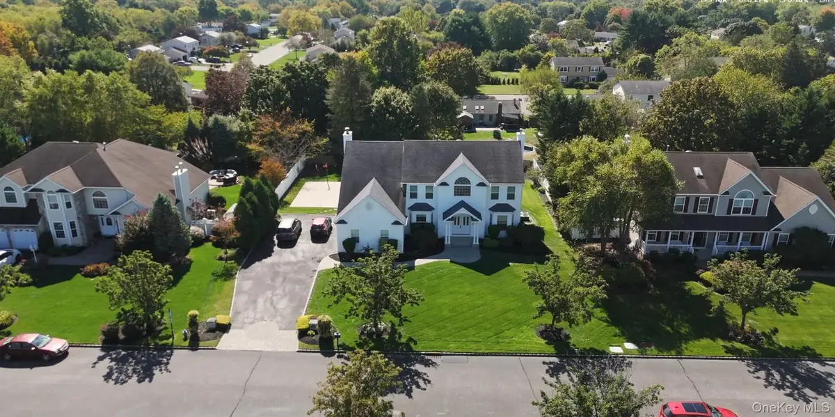 39 Island Trail, Mount Sinai, NY 11766 - Image #1