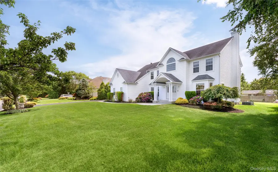 39 Island Trail, Mount Sinai, NY 11766 - Image #3