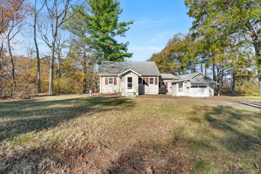 453 Pine Hill Road, Pleasant Valley, NY 12569 - Image #3