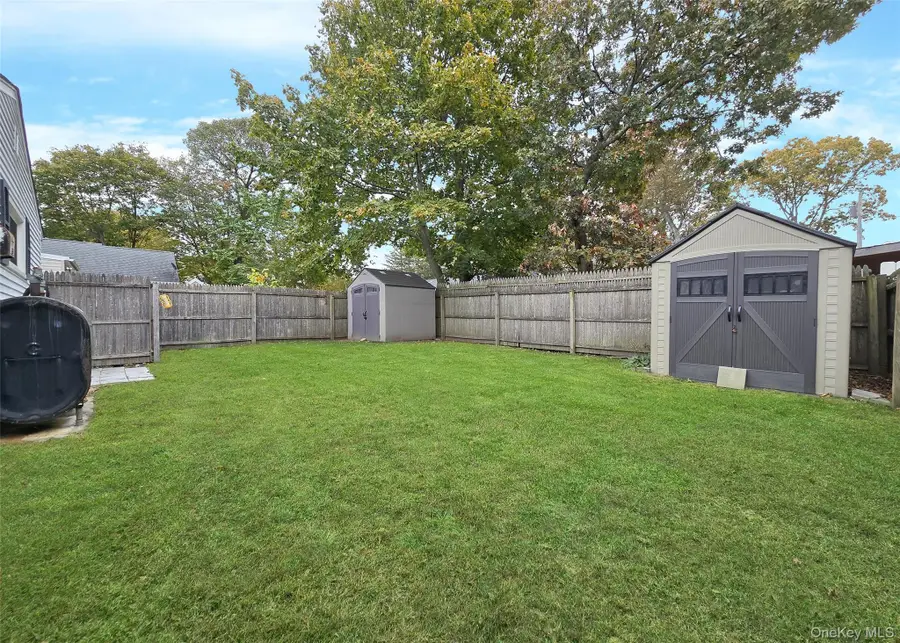 242 Pawnee Street, Ronkonkoma, NY 11779 - Image #2