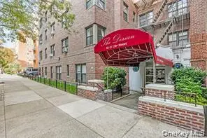 72-11 110 Street #3g, Forest Hills, NY 11375