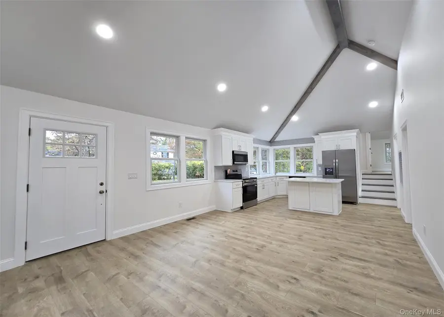 55 Hickory Road, Rocky Point, NY 11778 - Image #3