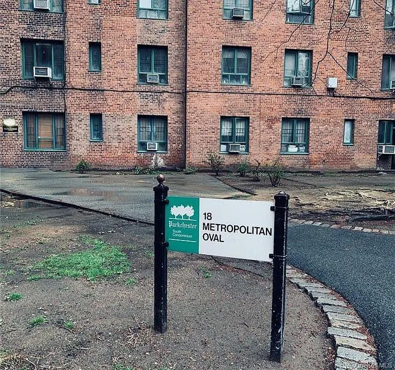 18 Metropolitan Oval #8A, Bronx, NY 10462 - #1