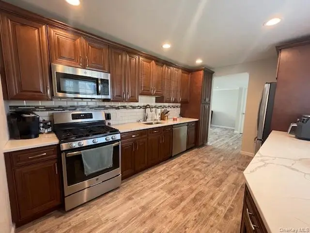 62 Old Farm Road, Levittown, NY 11756 - Image #2