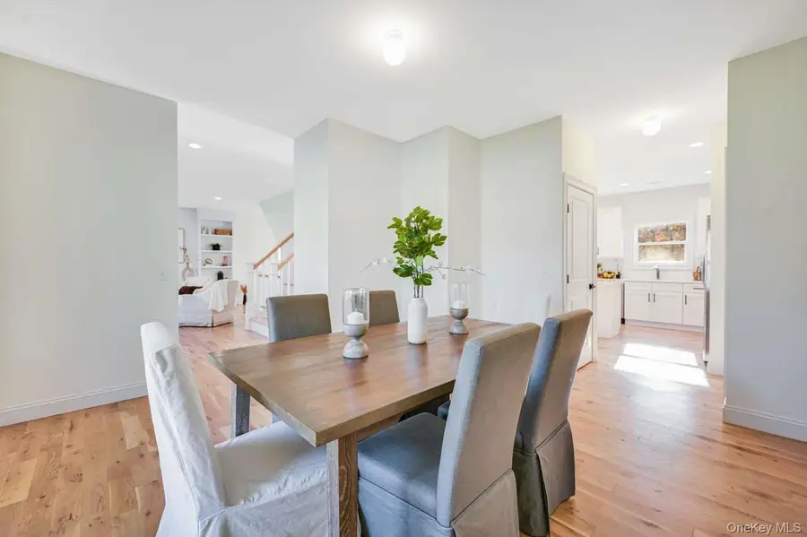 599 Robeson Place, Medford, NY 11763 - Image #3