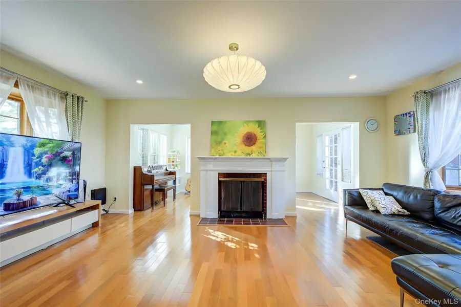 3520 159th Street, Flushing, NY 11358 - Image #3