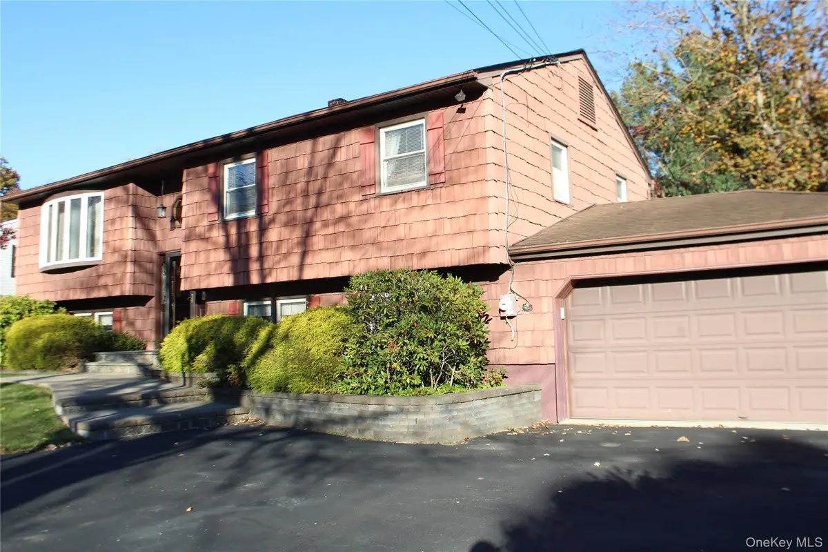76 Friendly Road, Mahopac, NY 10541 - Image #1