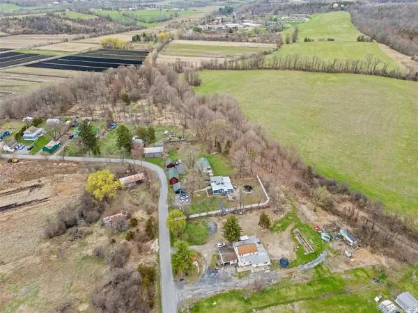 77 Jessup Switch Road, Florida, NY 10921