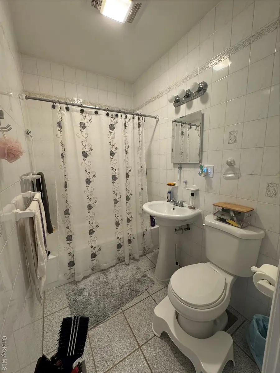 6922 64th Place, Ridgewood, NY 11385 - Image #3