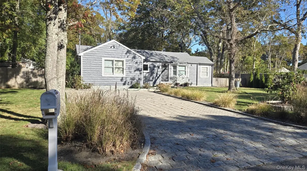 39 Lynncliff Road, Hampton Bays, NY 11946 - Image #1