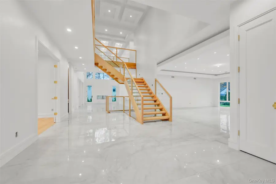 17 Wallenberg Circle, Monsey, NY 10952 - Image #3