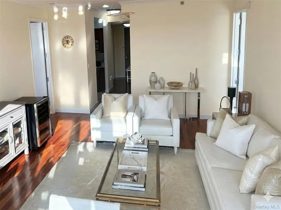 10 City Place #PH2C, White Plains, NY 10601 - Image #2