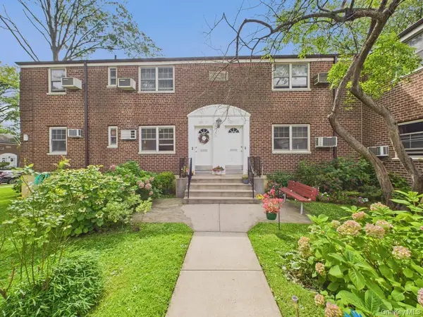 251-11 60th Ave #1, Little Neck, NY 11362