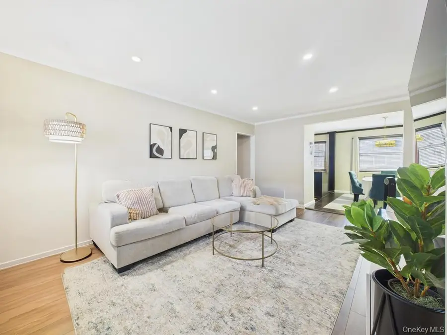 251-11 60th Ave #1, Little Neck, NY 11362 - Image #3