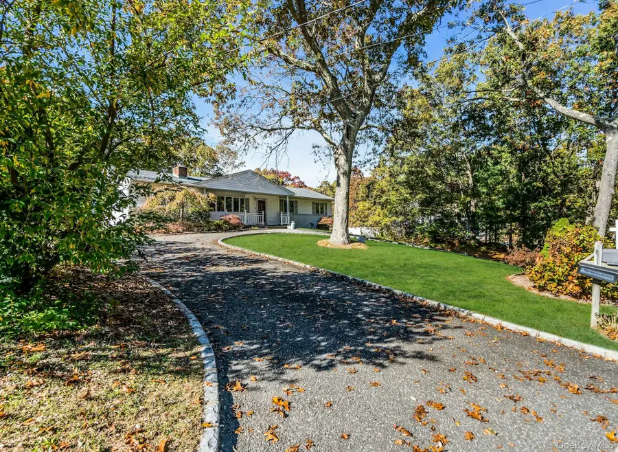 34 Winston Drive, Smithtown, NY 11787 - Image #3