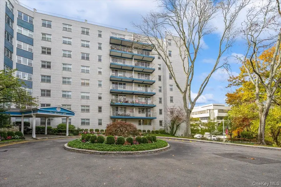 499 N Broadway #3E, White Plains, NY 10603 - Image #2