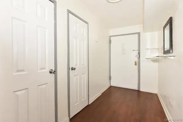 87-20 175 Street #1M, Jamaica, NY 11432