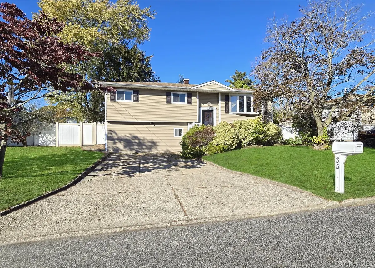 35 Van Buren Avenue, Centereach, NY 11720 - Image #1
