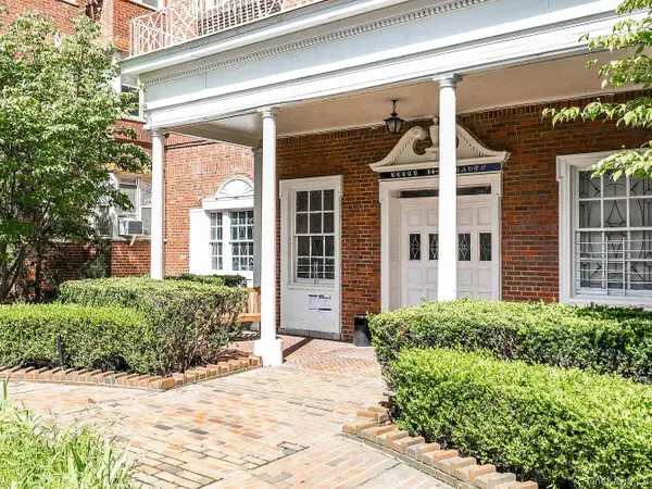 84-49 168th Street #2B, Jamaica Hills, NY 11432