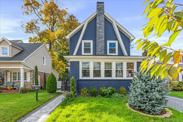 56 Whittier Street, Lynbrook, NY 11563